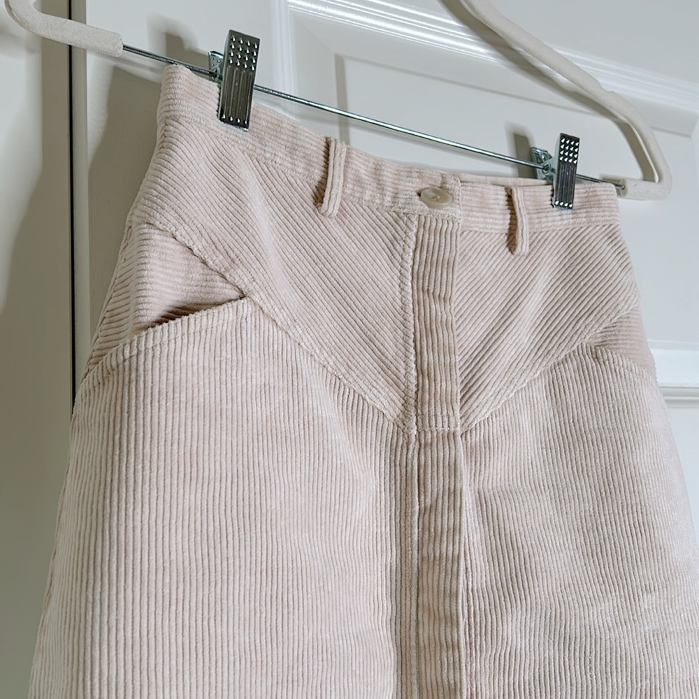 Corduroy mini skirt button front closure pockets belt loop high waist - Picture 3 of 5